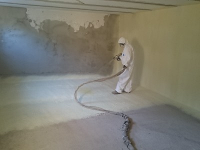 spray foam instalation